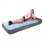 Letto gonfiabile-materasso letto Intex