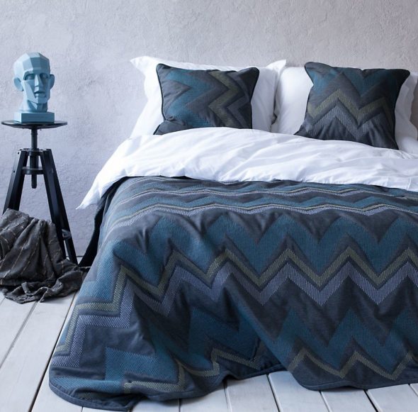 Copriletto blu