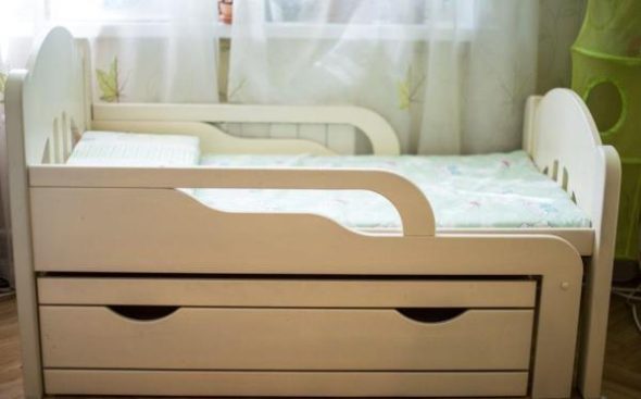 Letto scorrevole per bambini I grow up in faggio massello