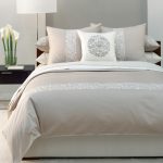 piccola camera da letto dal design moderno