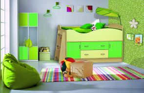 letto di insalata con contorni
