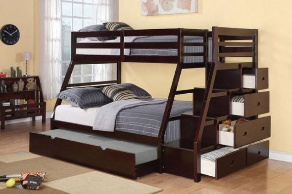 letto a castello per bambino e genitori