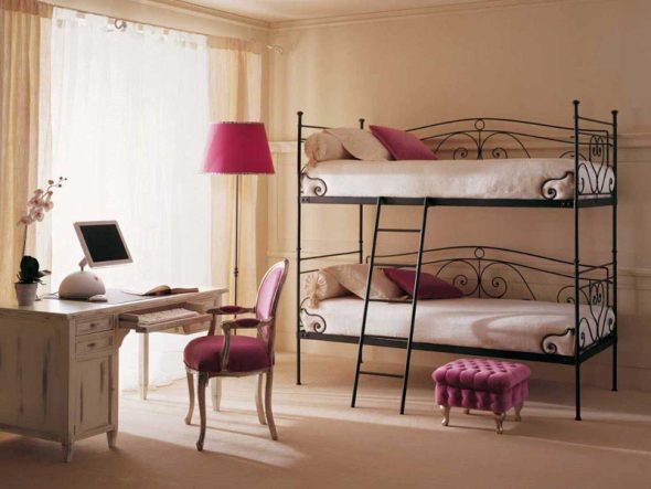 letto a castello in ferro battuto