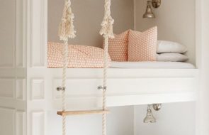 letto a castello con scala di corda