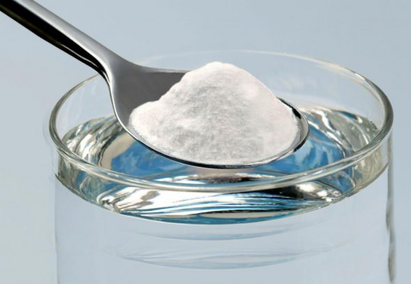 pulire i mobili con la soda