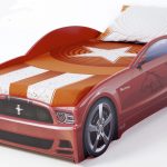 culla per auto sportiva rossa