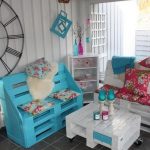 mobili luminosi realizzati con pallet