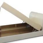 letto con meccanismo di sollevamento