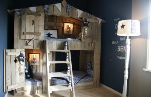 stile nautico nel letto dei bambini