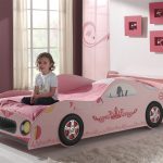 macchinina da letto rosa da ragazza