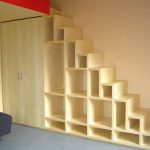 scala con ripiani