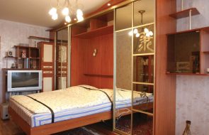letto a muro in legno