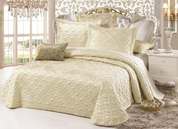 Cuvertură de pat matlasată Jacquard