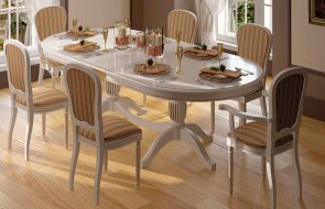 sedie in legno soggiorno luce