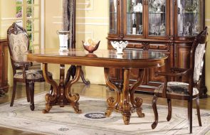 sedie in legno intagliato morbido