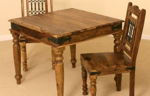 sedie di legno