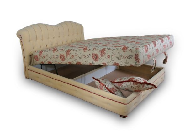 pouf con cassetto portabiancheria