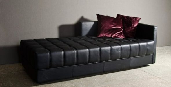 pouf in pelle