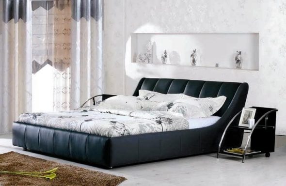 Letto grande in ecopelle