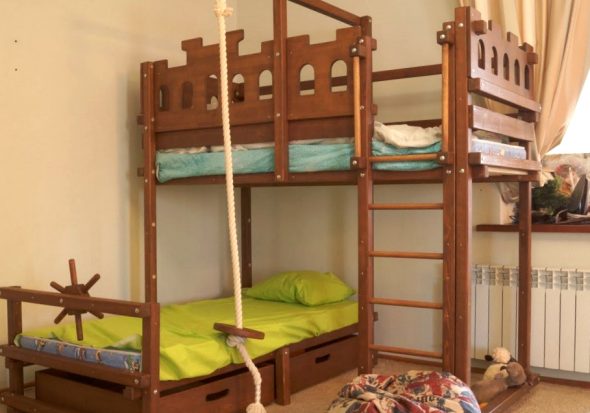letto a forma di nave