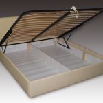 Letto in legno massello