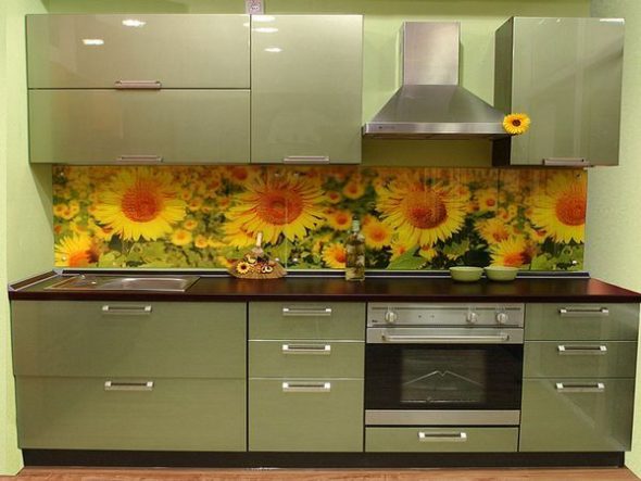 Set da cucina per una piccola cucina in colore pistacchio