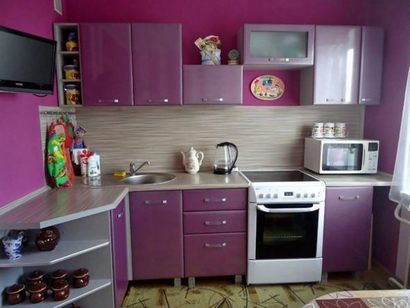 Set da cucina viola