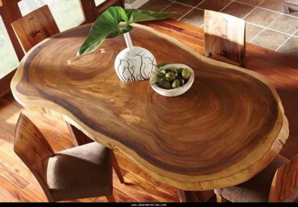 tavolo ovale in legno