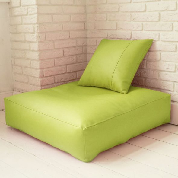 Pouf-tappetino in ecopelle