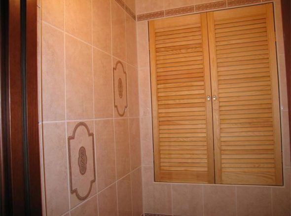 Armadio fai da te nel bagno