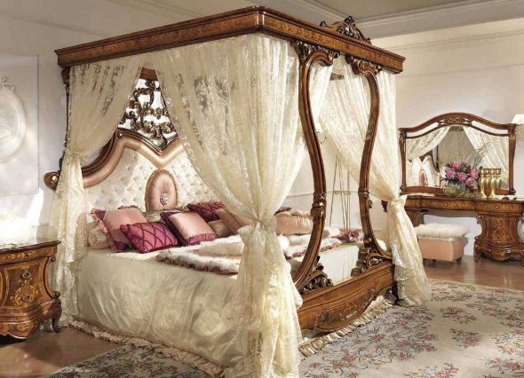 baldacchino sopra il letto
