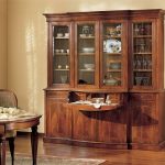 credenza con piano di lavoro integrato