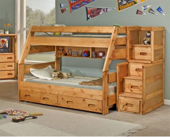 letto a castello con cassetti