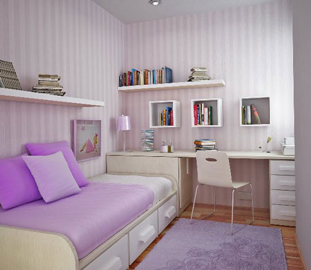 scaffali in una piccola camera da letto