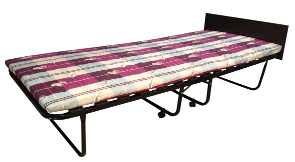 letto pieghevole su ruote