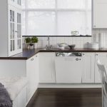Lavastoviglie all'interno