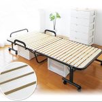 letto pieghevole all'interno
