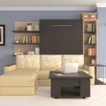 Trasformatore di divano letto e armadio nel design della stanza