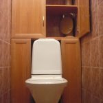 mobiletto dietro la botte