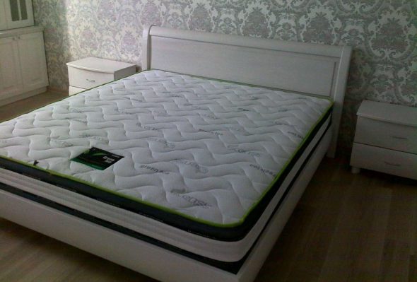 letto bianco