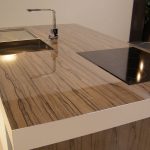 piano del tavolo laminato