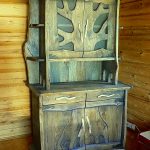 Buffet in legno intagliato