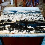Decoupage di un vecchio tavolo da cucina verniciato