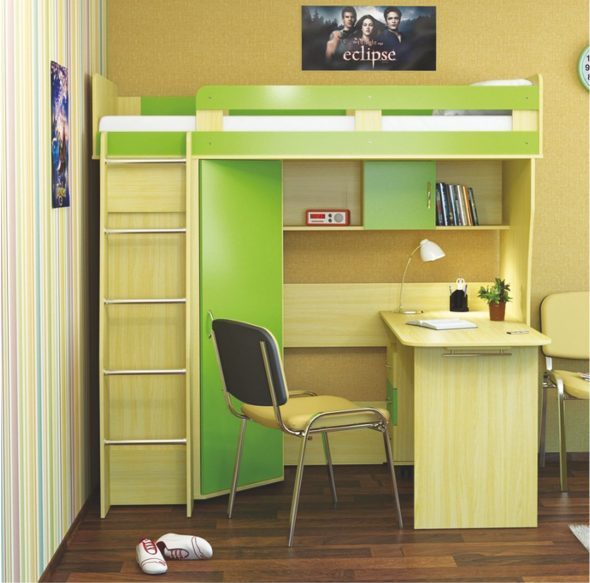 letto a soppalco con tavolo