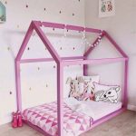 Letti per bambini a forma di casa