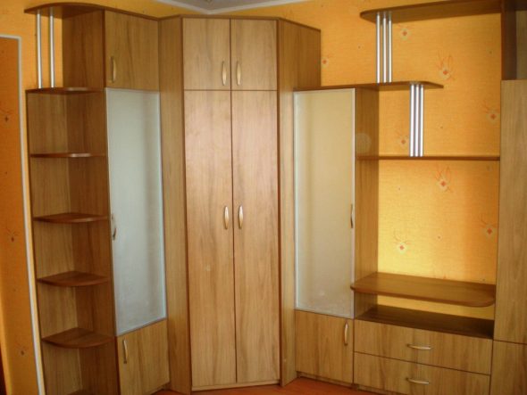 Mobili in truciolato laminato
