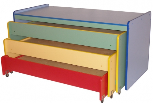 Letto estraibile a 3 livelli per bambini con comodino