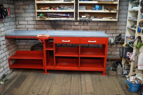 Officina in garage