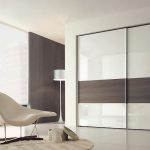 Laccatura in vetro satinato per mobile