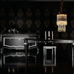 Mobili in argento e nero in una sala da pranzo in stile art déco